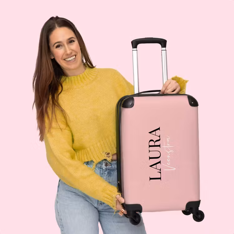 Valise - Fond rose avec lettres noires et blanches — 4