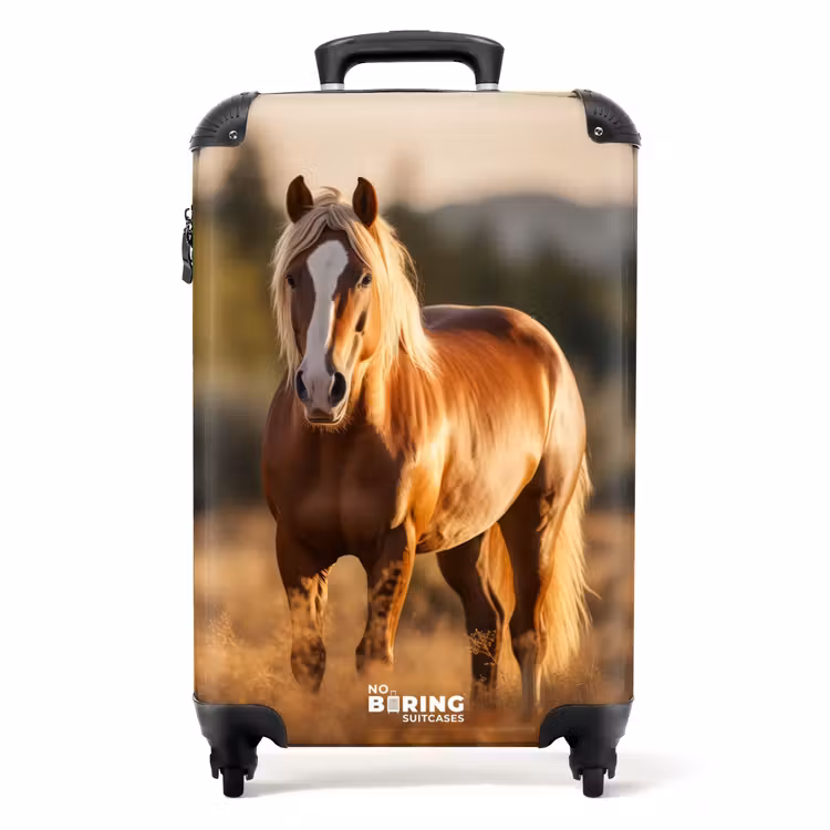 Valise - Cheval brun dans un pré — 1
