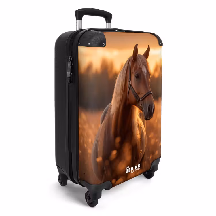 Valise - Cheval brun au pâturage — 2