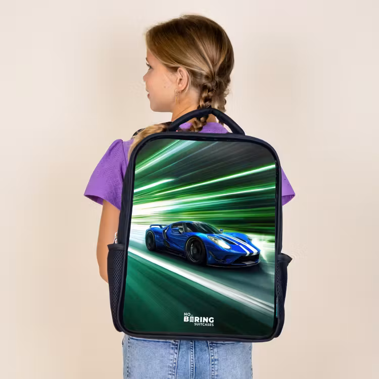 Sac à dos enfant - Noir - Voiture de course bleue avec des rayures dans un tunnel vert — 4