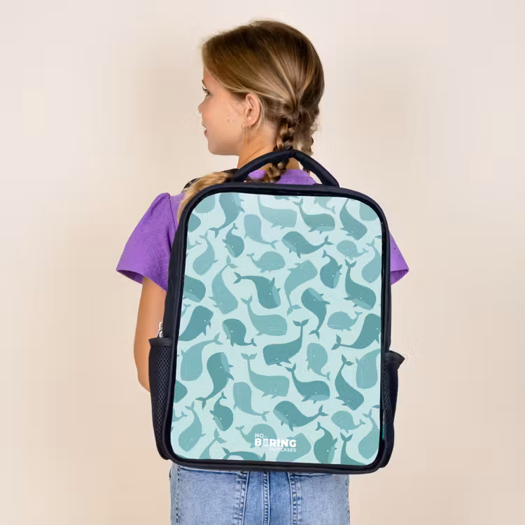 Sac à dos enfant - Noir - Baleines stylisées dans des tons de vert de mer — 4