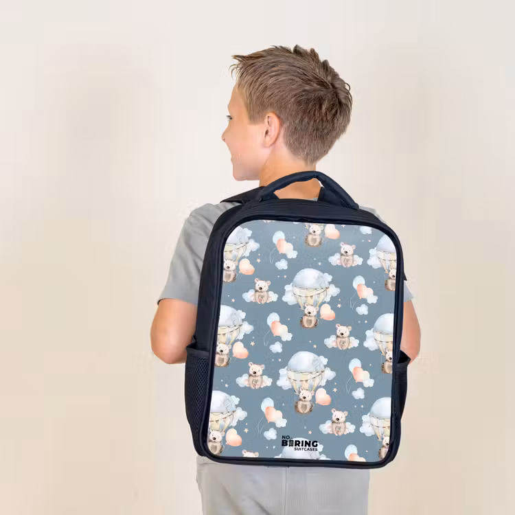 Sac à dos enfant - Noir - Ours en montgolfière parmi les nuages et les ballons — 2