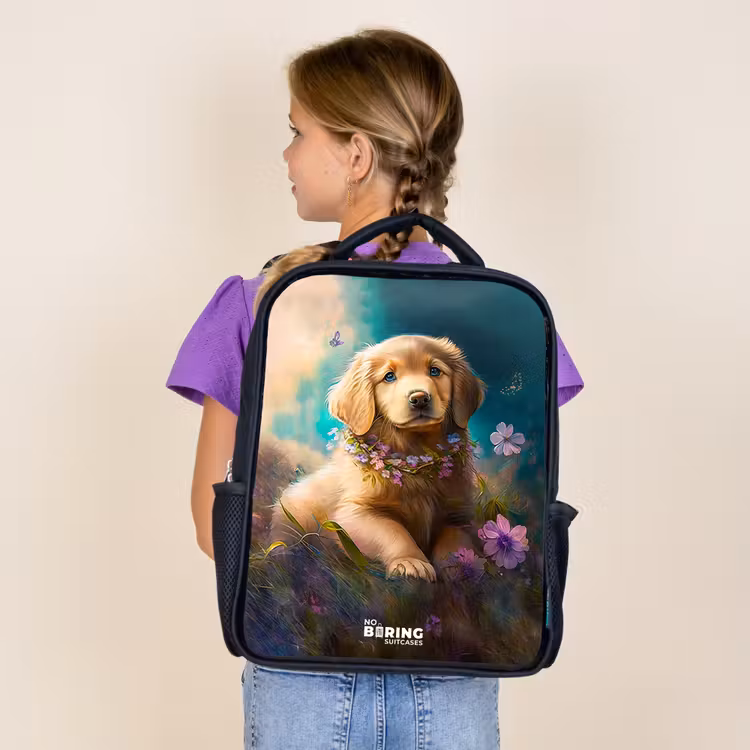 Sac à dos enfant - Noir - Chiot doré dans l'herbe — 4