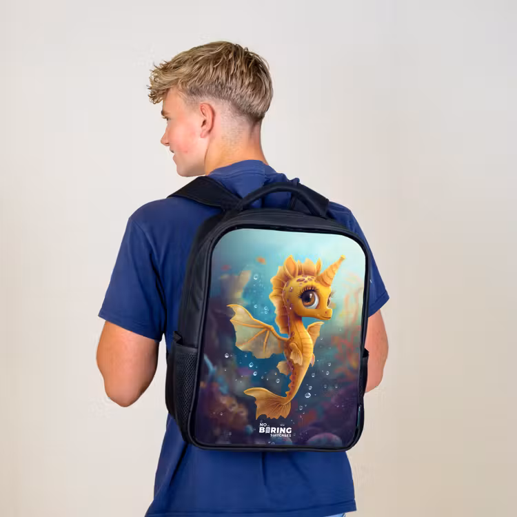 Sac à dos enfant - Noir - Hippocampe orange dans l'eau — 5