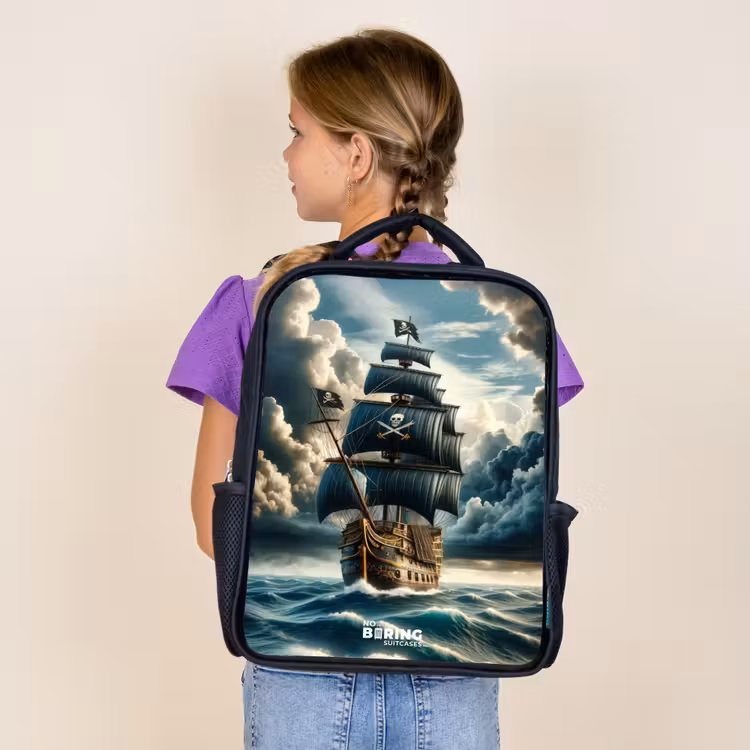 Sac à dos enfant - Noir - Navire pirate sur une mer déchaînée — 4