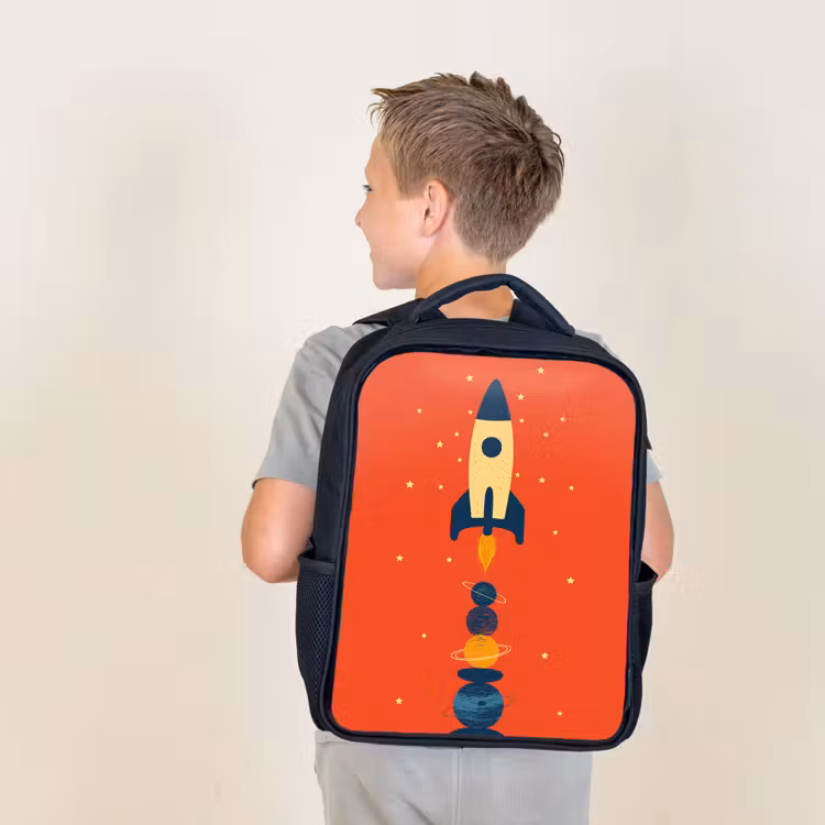 Sac à dos enfant - Noir - Fusée - Planètes - Rouge — 2