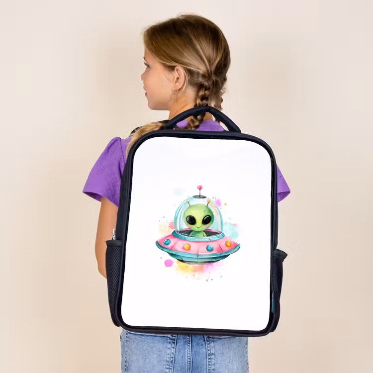 Sac à dos enfant - Noir - Alien joyeux dans une soucoupe volante colorée avec des éclaboussures d'aquarelle — 4