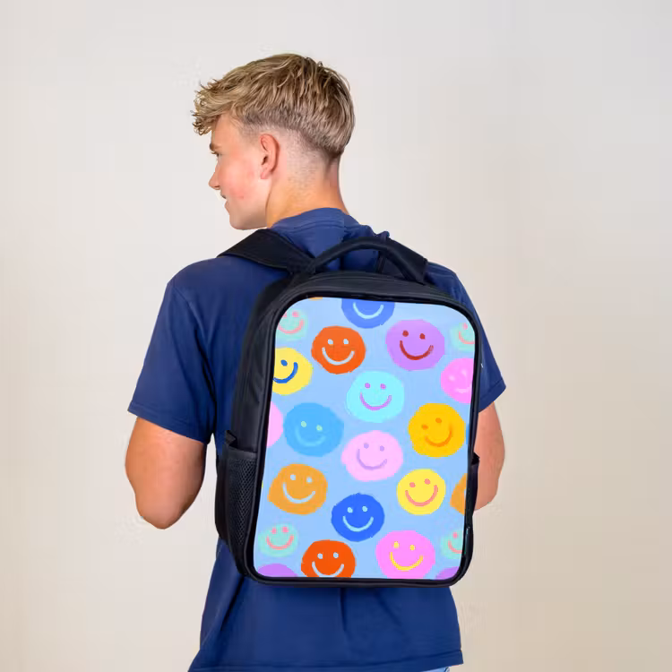 Sac à dos enfant - Noir - Collage de sourires peints sur bleu clair — 5