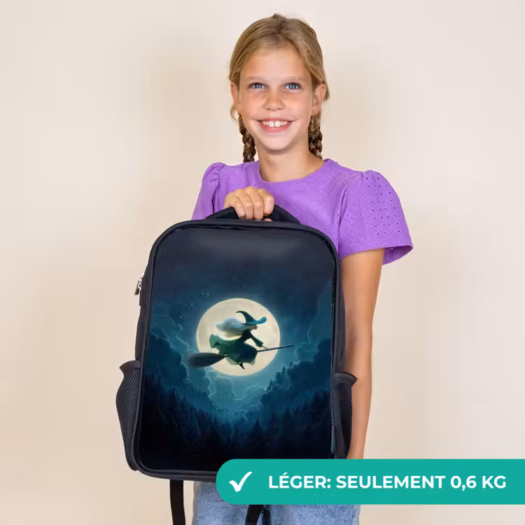Sac à dos enfant - Noir - Sorcière volante avant la pleine lune au-dessus d'une forêt sombre — 9