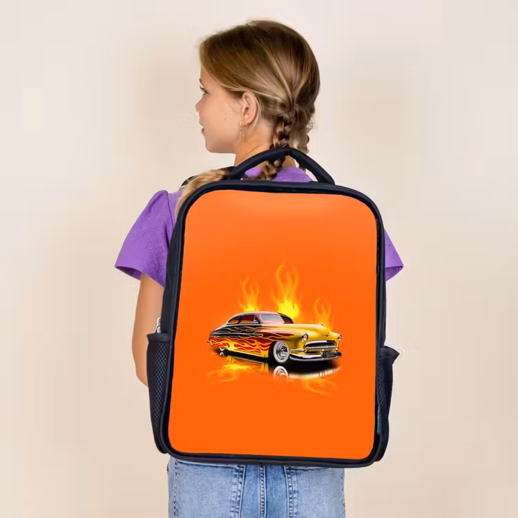 Sac à dos enfant - Noir - Voiture jaune avec flammes jaunes — 4