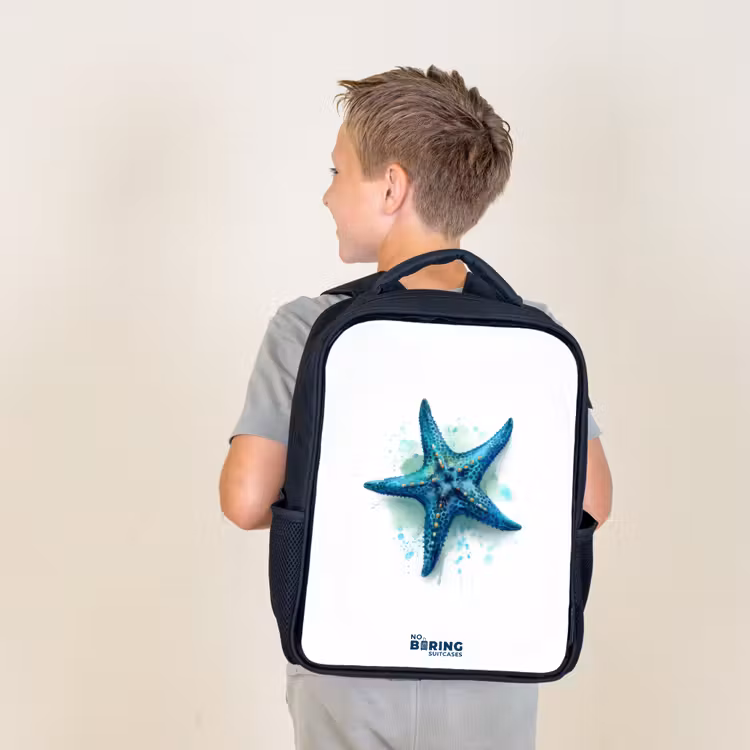 Sac à dos enfant - Noir - Étoile de mer bleue sur fond blanc — 2
