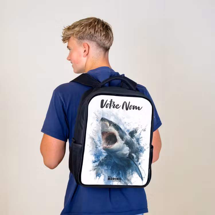 Sac à dos enfant avec votre nom - Noir - Requin attaquant à l'aquarelle — 5