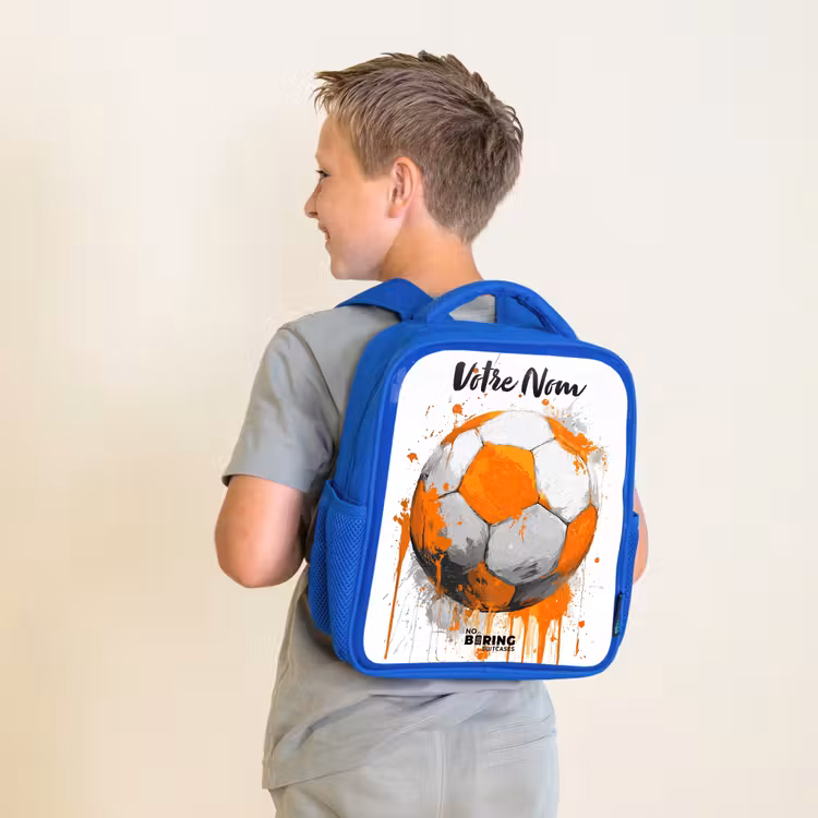 Sac à dos enfant avec votre nom - Bleu - Football vibes - Peinture - Orange — 2