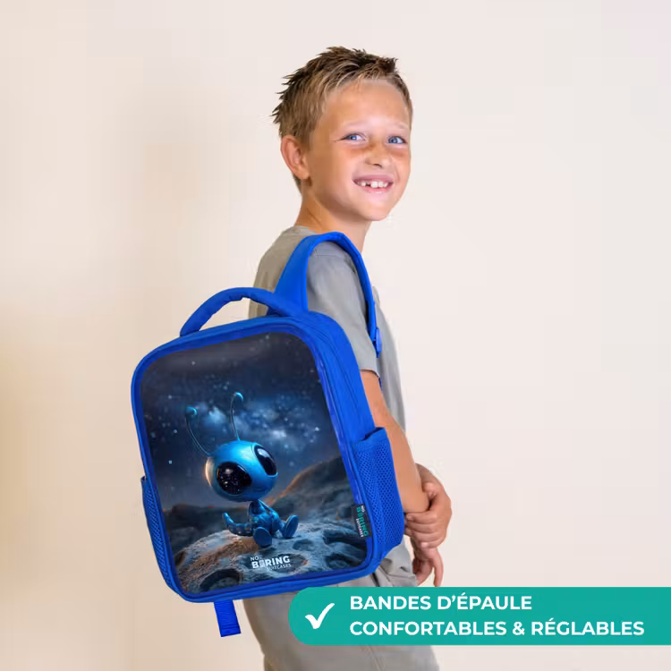 Sac à dos enfant avec nom - Bleu - Créature extraterrestre bleue sous un ciel étoilé — 4