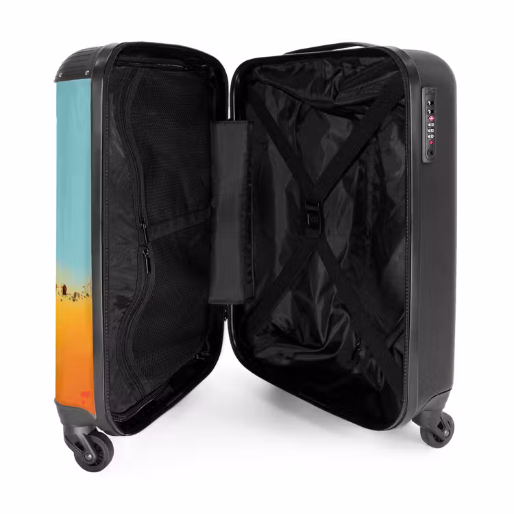 Valise - Camion monstre avec impression de graffiti dans le sable — 4