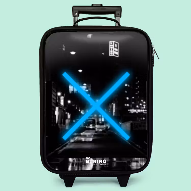 Valise enfant - Croix bleue lumineuse dans une scène nocturne — 3