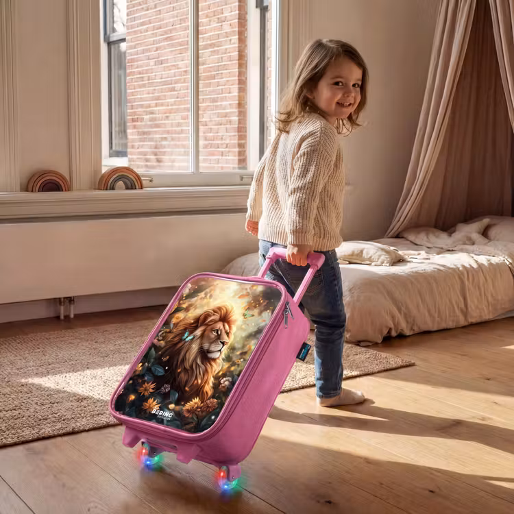 Valise enfant - Rose - Lion avec papillons dans une jungle fleurie — 2