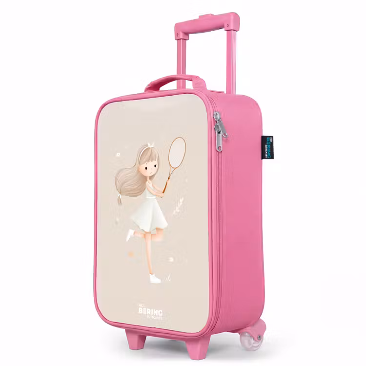 Valise enfant - Rose - Une fille joue au tennis dans des couleurs beiges — 8