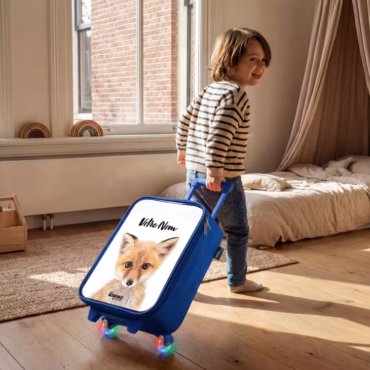 Valise enfant avec nom - Bleu - Vicky Fox — 2