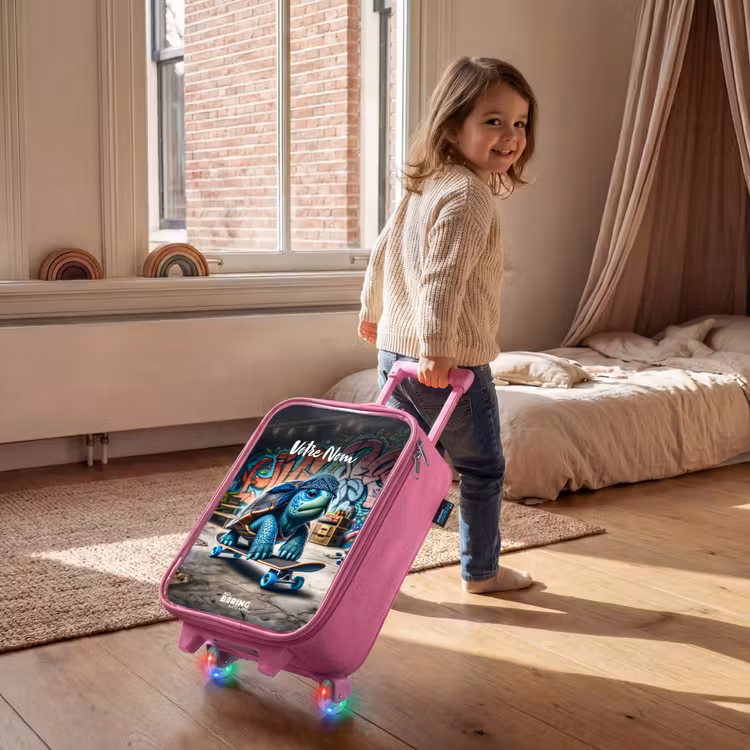 Valise enfant avec nom - Rose - Tortue patineuse — 2