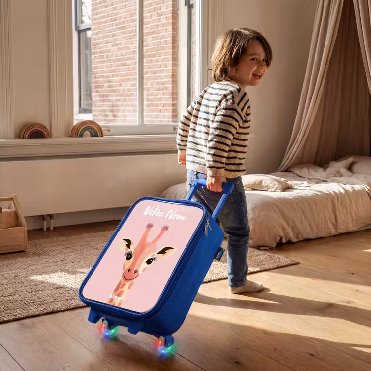 Valise enfant avec nom - Bleu - Girafe - Cils - Minimaliste - Rose — 2