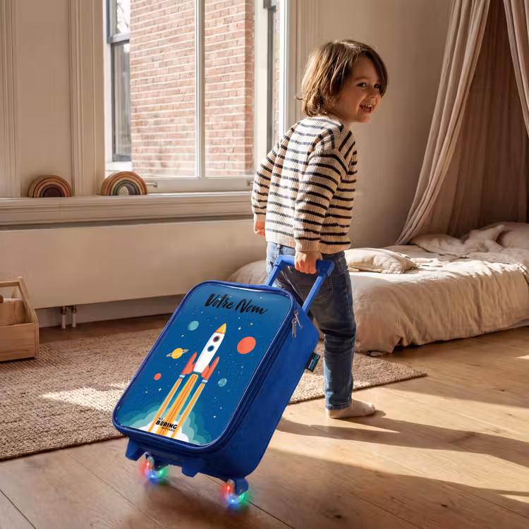 Valise enfant avec nom - Bleu - Fusée - Planète - Étoiles - Multicolore — 2