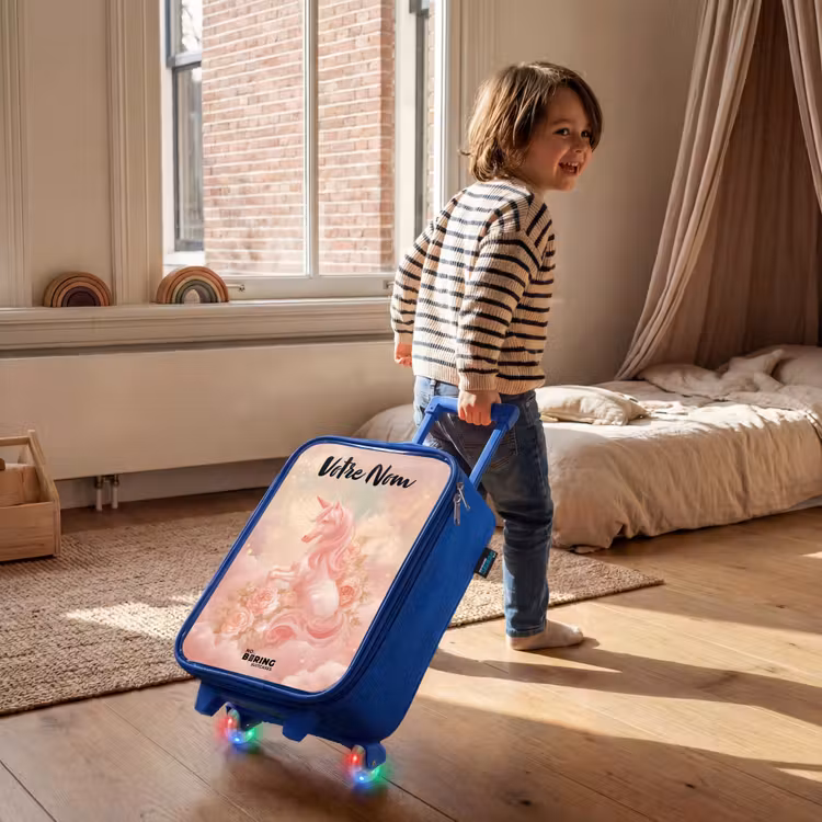 Valise enfant avec nom - Bleu - Licorne - Nuages - Rose — 2