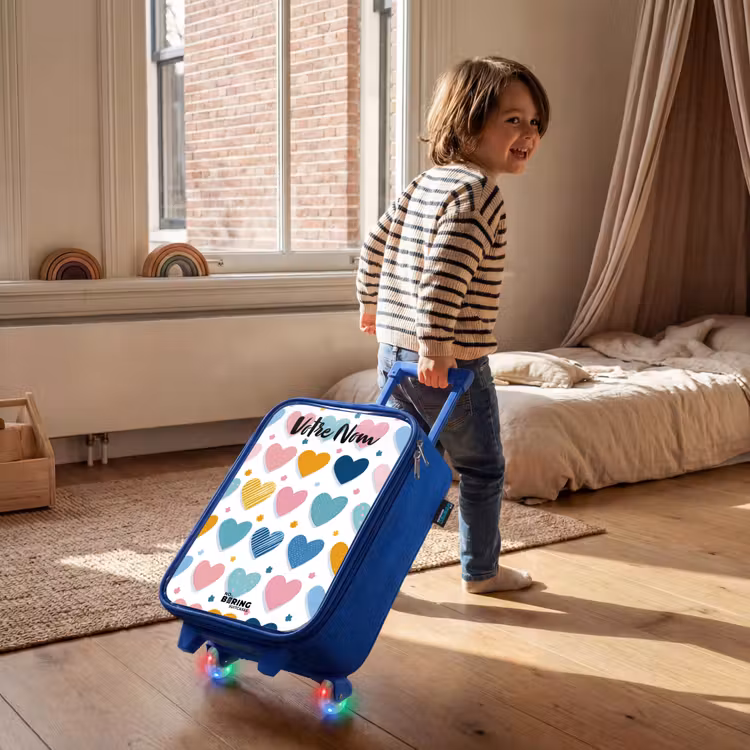 Valise enfant avec nom - Bleu - Coeurs - Pastel - Motif — 2