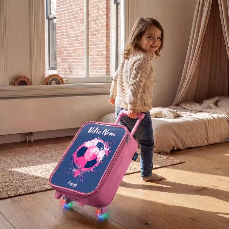 Valise enfant avec nom - Rose - Football vibes - Peinture - Rose - Bleu — 2