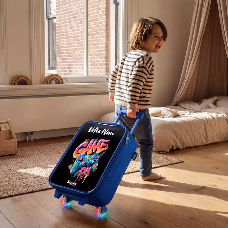 Valise enfant avec nom - Bleu - Contrôleur - Jeu - Graffiti - Texte — 2