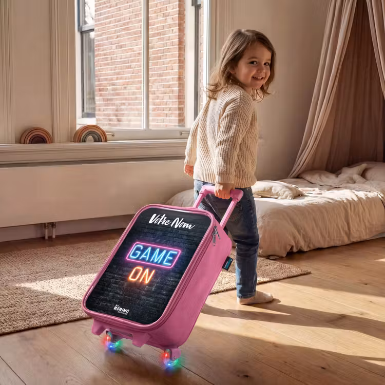 Valise enfant avec nom - Rose - Jeu - Néon - Mur — 2