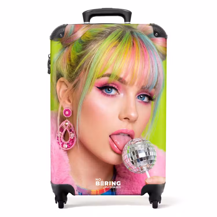 Valise - Femme - Cheveux colorés - Pop art - Moderne - Dynamique — 1
