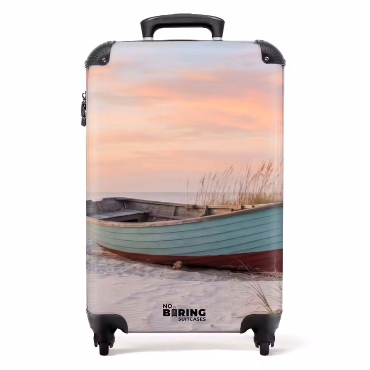 Valise - Rustique - Bateau à rames - Plage de sable — 1