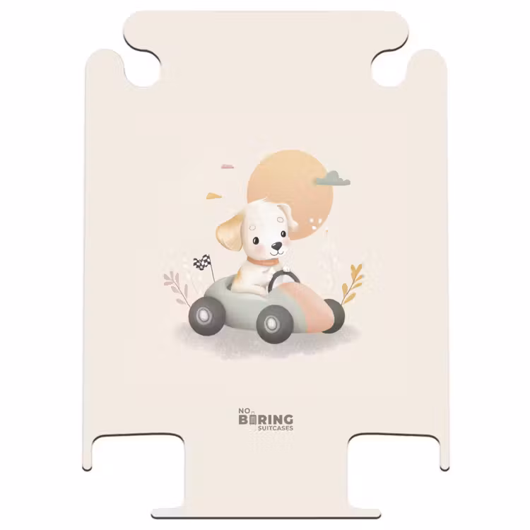 CaseSwap™ - Chiot dans une voiture de course de couleur beige — 1