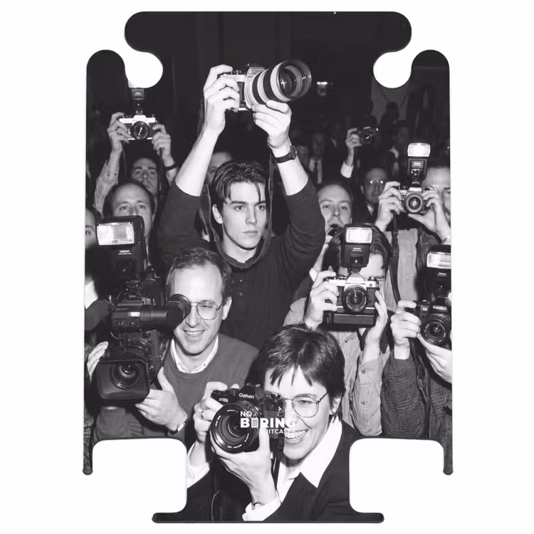 CaseSwap™ - Photographes - Foule - Flashs - Journalisme — 1
