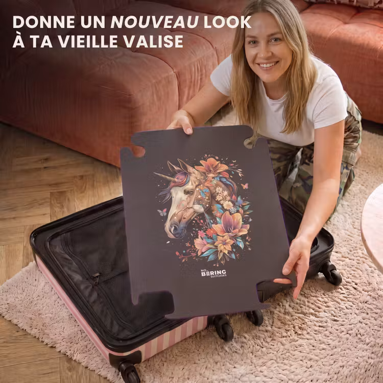 CaseSwap™ - Licorne et fleurs sur fond noir — 3