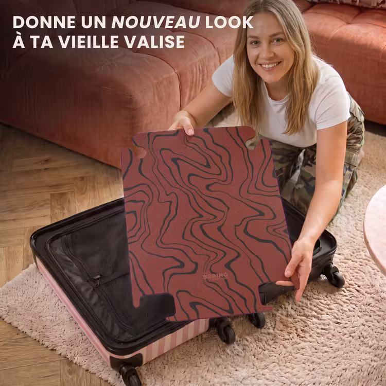 CaseSwap™ - Fond rouge avec lignes noires abstraites — 3