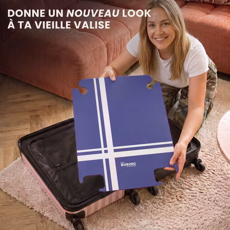 CaseSwap - Fond bleu royal avec grille blanche en bas à gauche — 3
