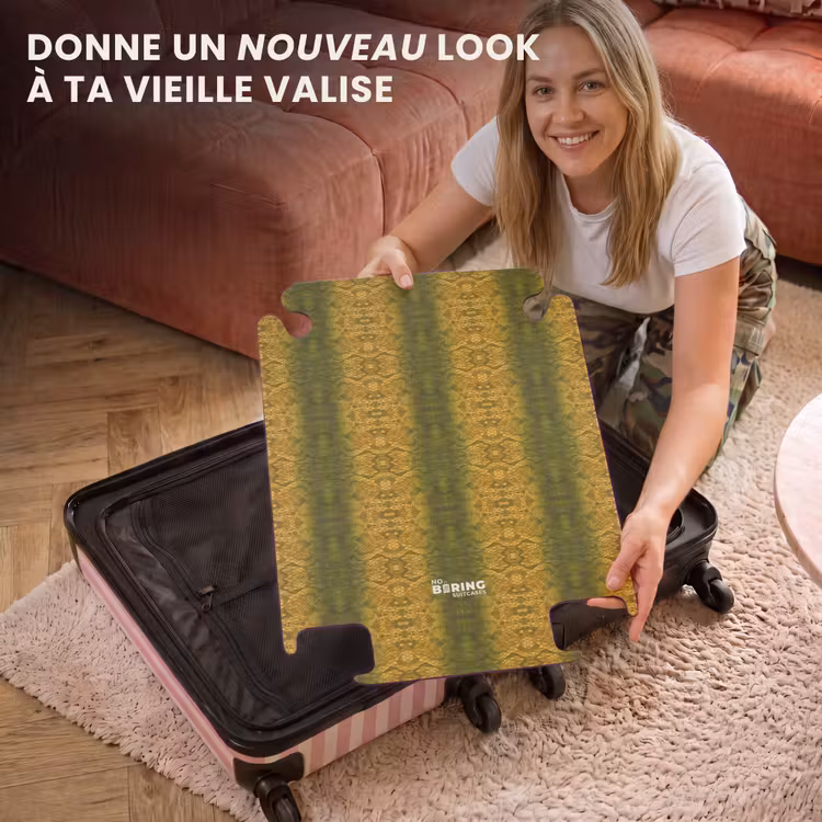 CaseSwap - Peau de serpent jaune-vert avec structure symétrique en écailles — 3