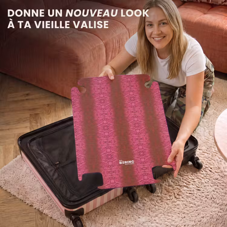CaseSwap - Peau de serpent rose vif avec structure en écailles symétriques — 3