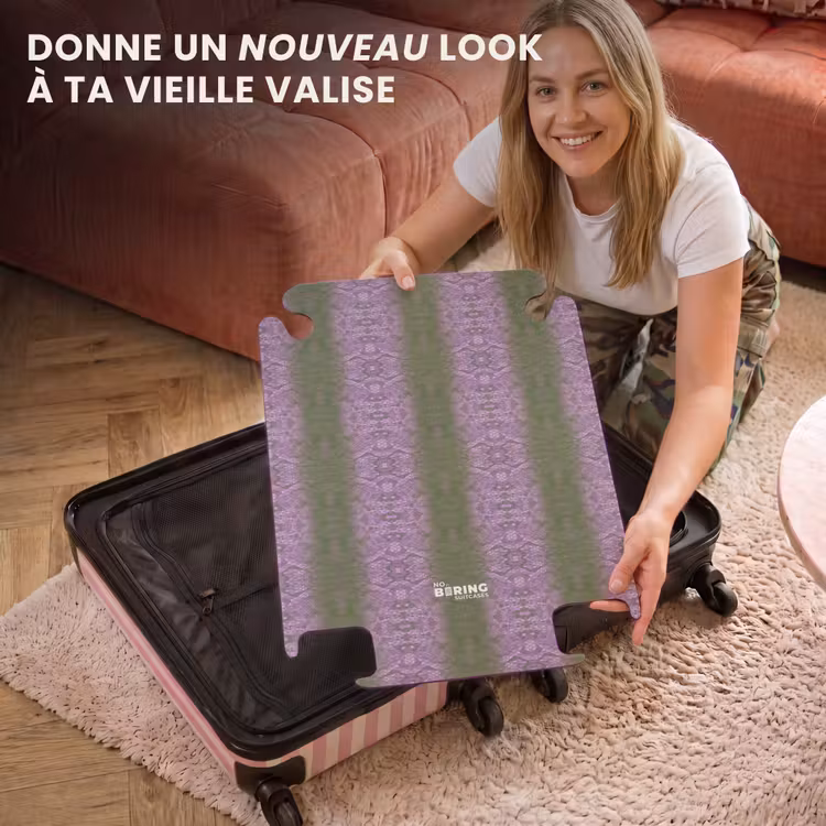 CaseSwap - Peau de serpent violet clair avec structure en écailles symétriques — 3